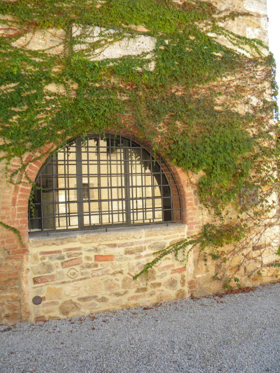Agriturismo Tenuta Il Tasso 라폴라노테르메 외부 사진